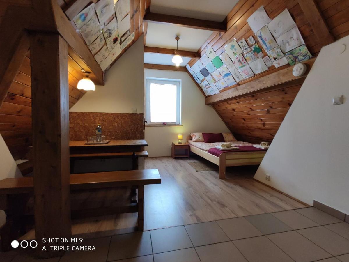 Apartament-Studio, Pokoje U Lucy รับกา ภายนอก รูปภาพ