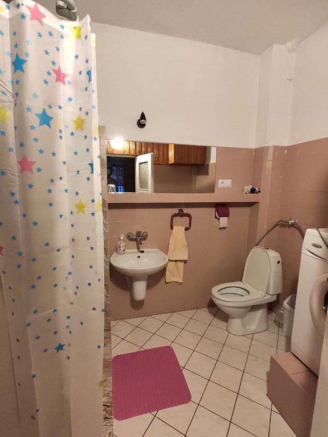 Apartament-Studio, Pokoje U Lucy รับกา ภายนอก รูปภาพ