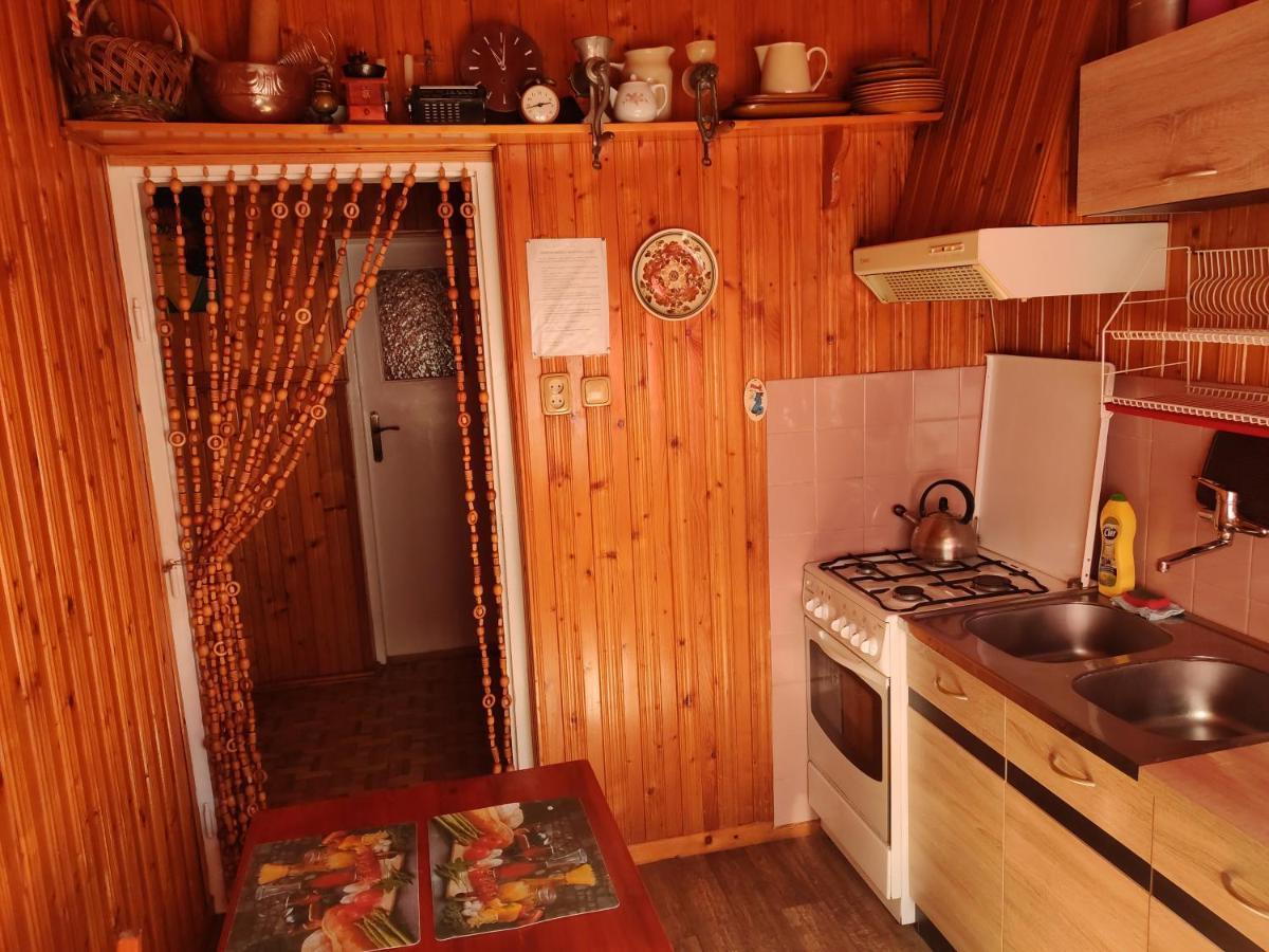 Apartament-Studio, Pokoje U Lucy รับกา ภายนอก รูปภาพ